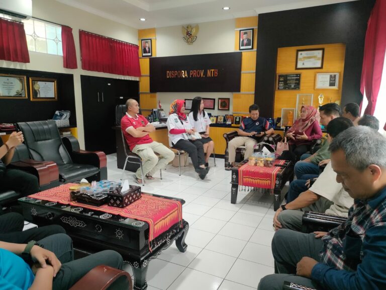 Bersama Kadispora NTB menerima Kunjungan TIM DBON KALTIM di Ruang Kerja KADISPORA NTB, Jumat 8 Maret 2024
